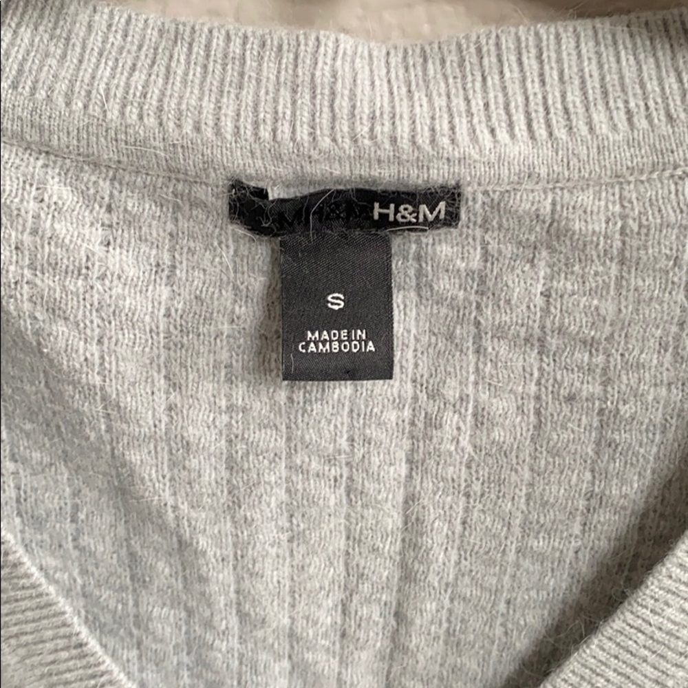 H&M Button Sweater - Picture 3 of 5